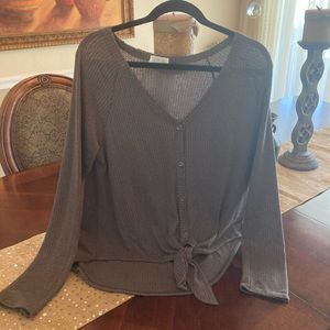 💕Sienna Sky Xl lightweight button down sweater